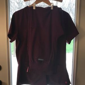 Womens maroon scrubs
